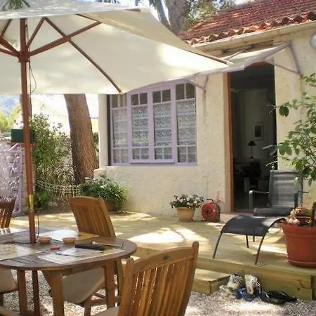 A 50 M De La Mer, Acces En Face De La Maison Villa *